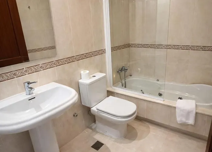 Lucerna Hotell *